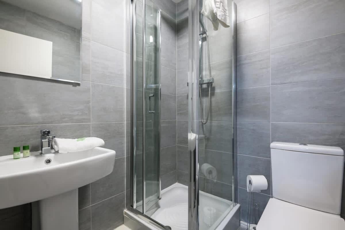 Fabulous Quayside Apartment With Free Parking 利物浦 外观 照片