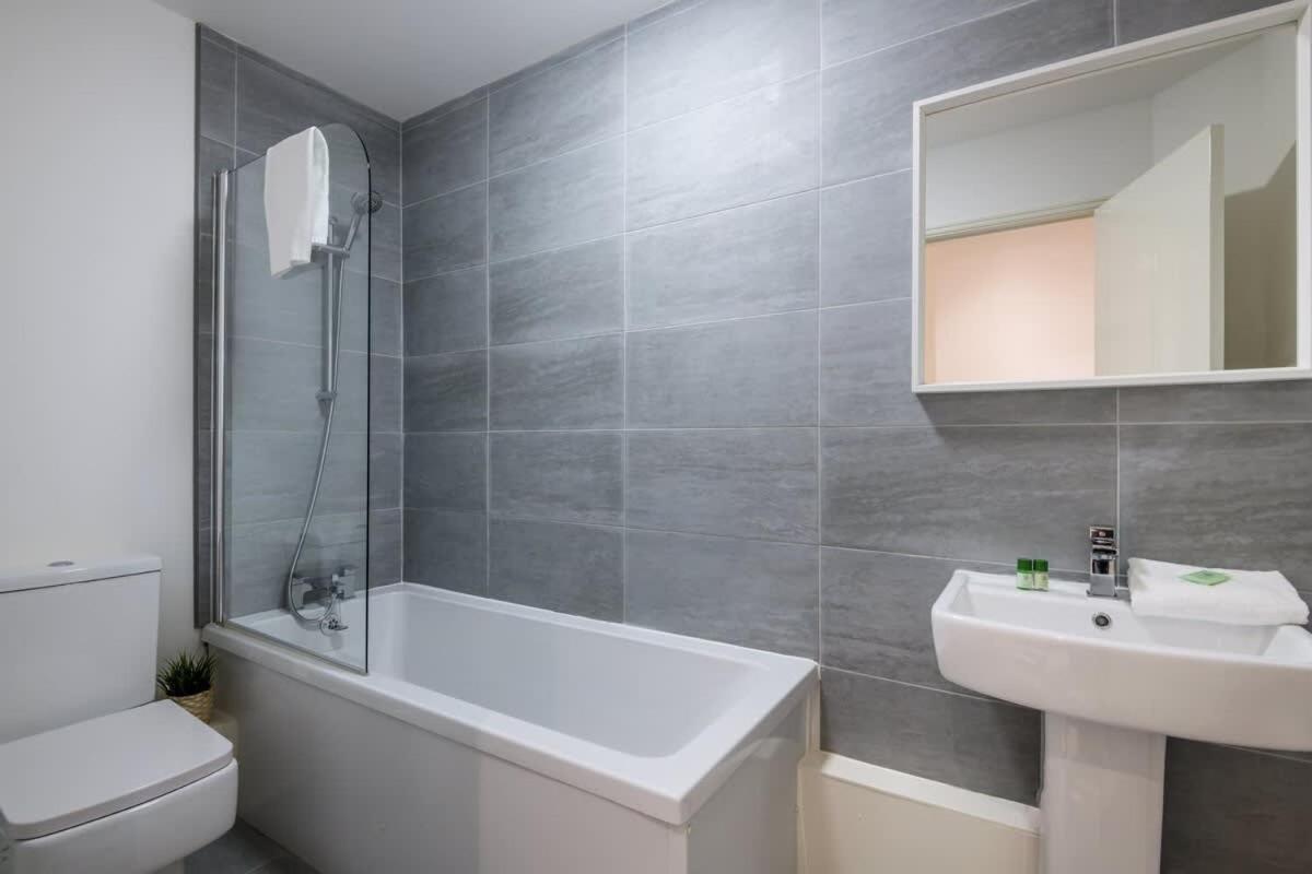 Fabulous Quayside Apartment With Free Parking 利物浦 外观 照片