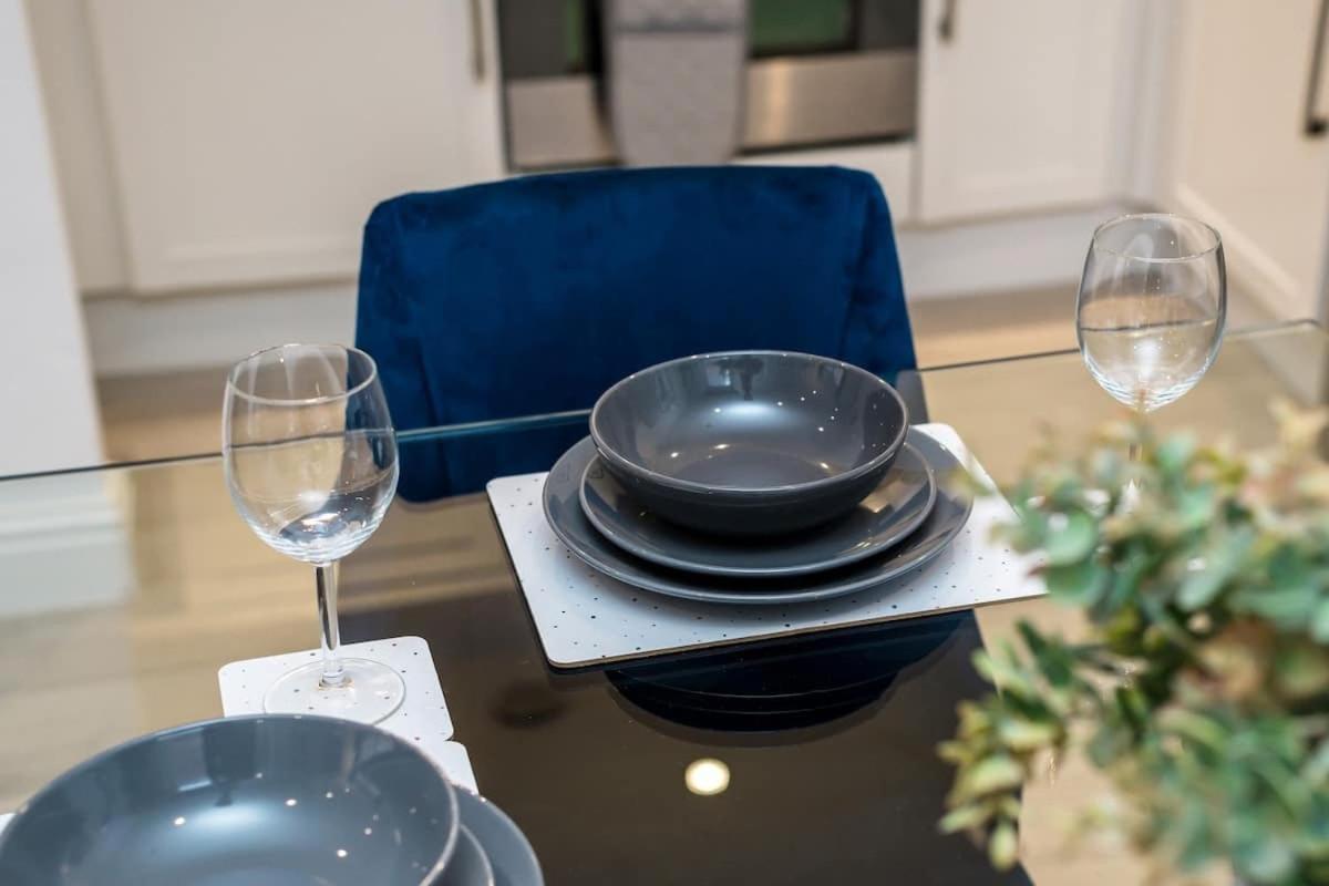 Fabulous Quayside Apartment With Free Parking 利物浦 外观 照片